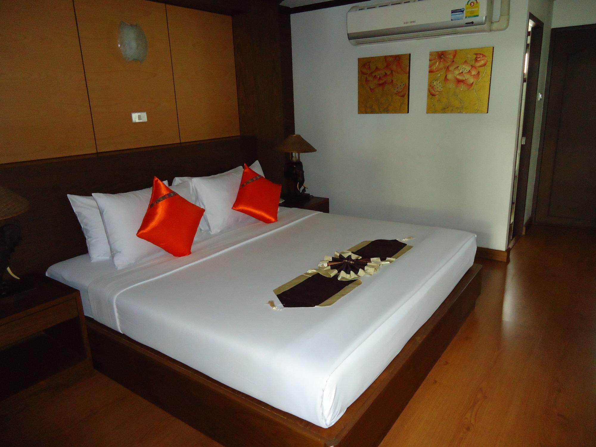 Top North Hotel Chiang Mai Ngoại thất bức ảnh