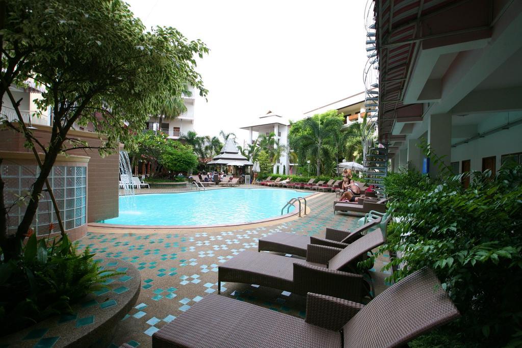 Top North Hotel Chiang Mai Ngoại thất bức ảnh