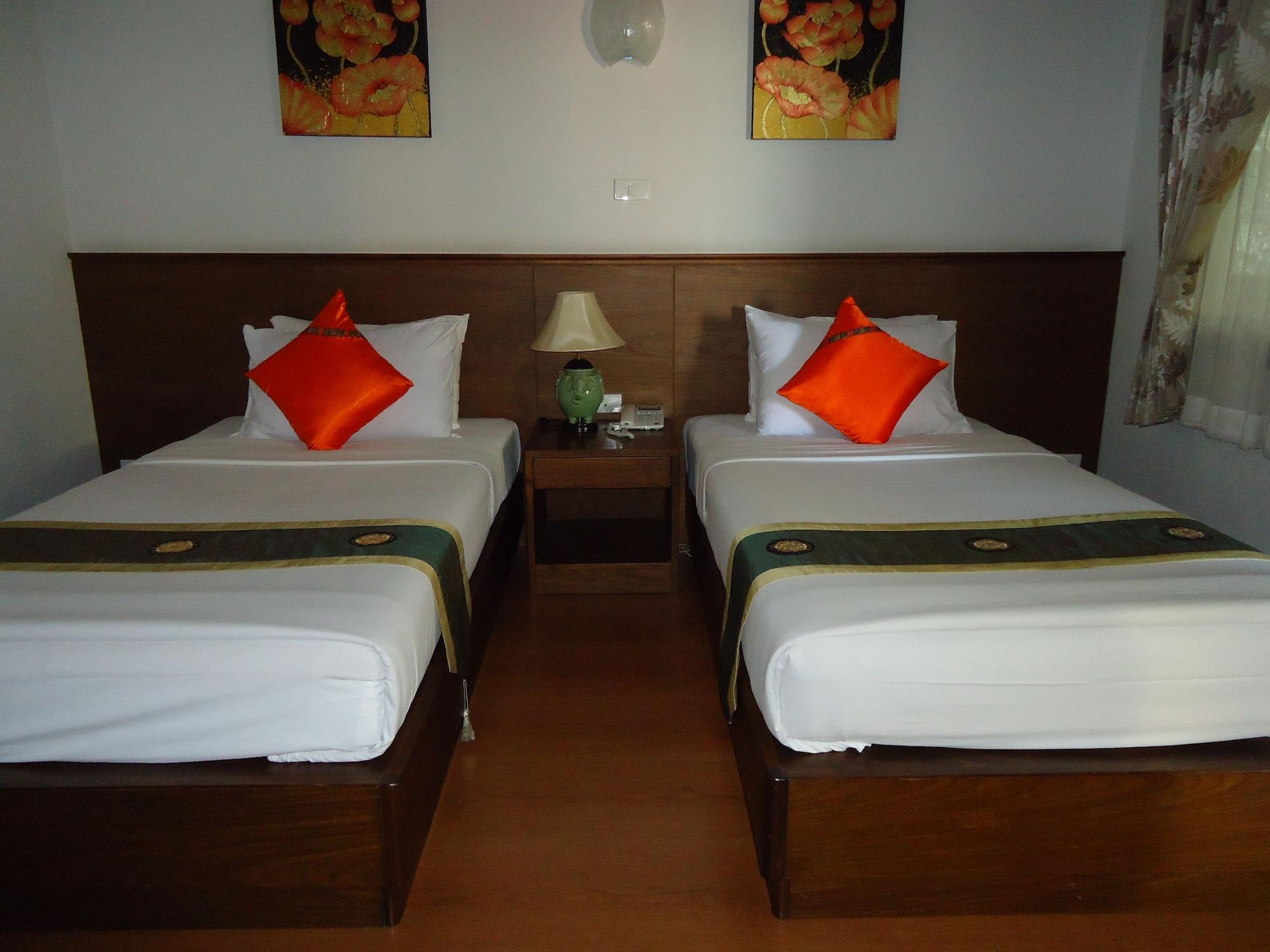 Top North Hotel Chiang Mai Ngoại thất bức ảnh