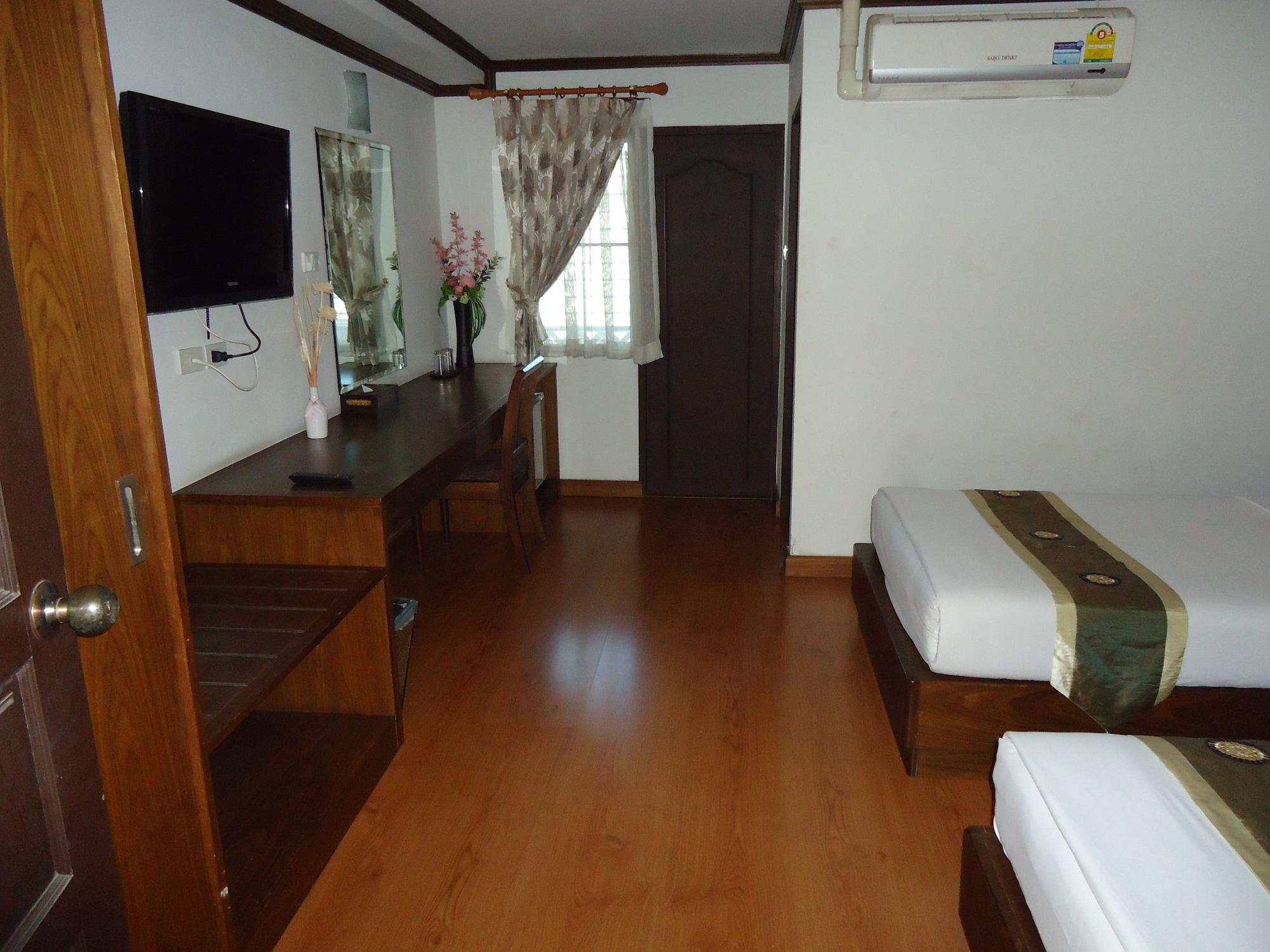 Top North Hotel Chiang Mai Ngoại thất bức ảnh