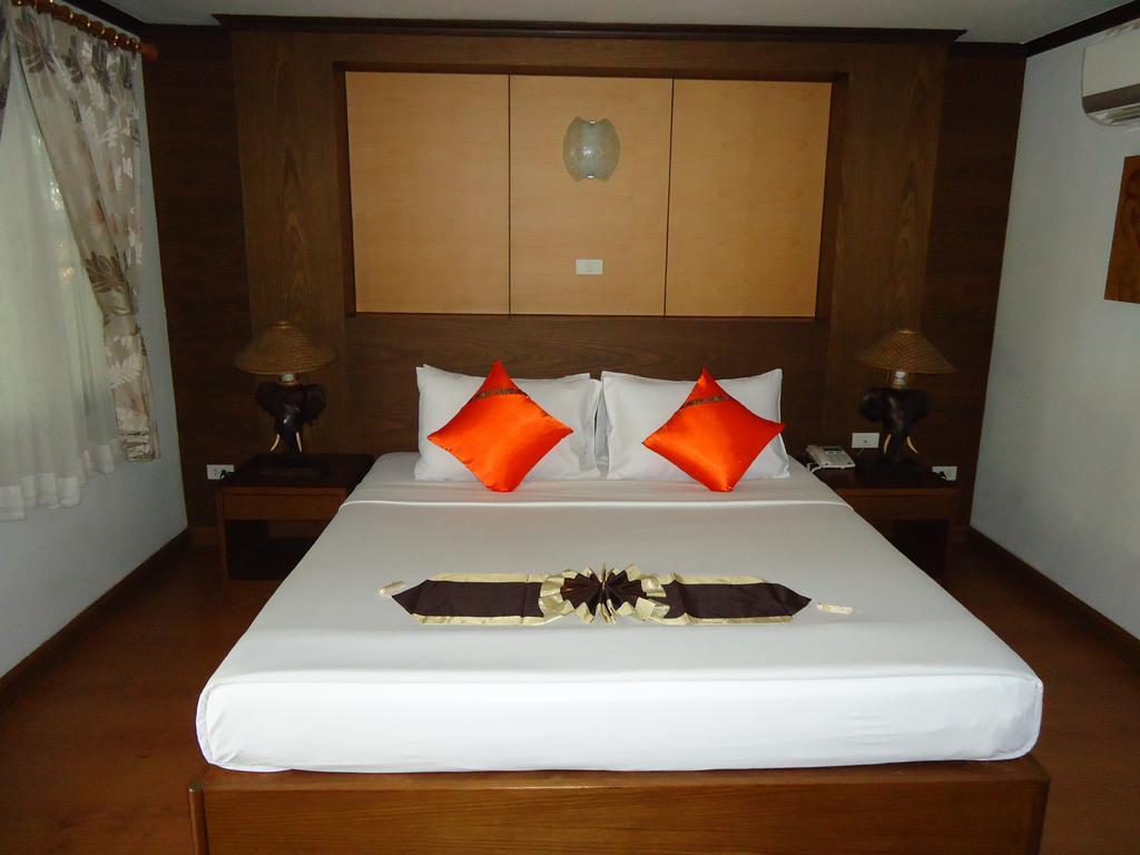 Top North Hotel Chiang Mai Ngoại thất bức ảnh